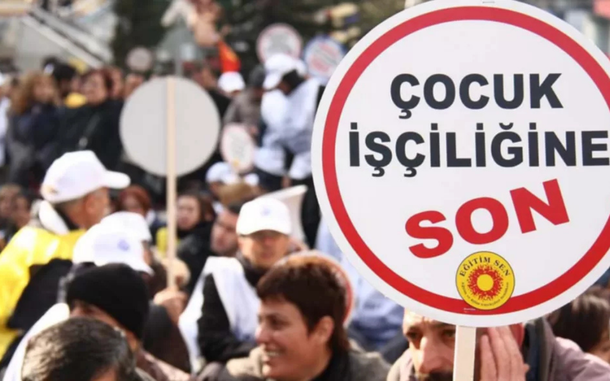 16 Yaşındaki Çocuğun Ölümü İnşaatta Gözleri Kamplara Çevirdi!