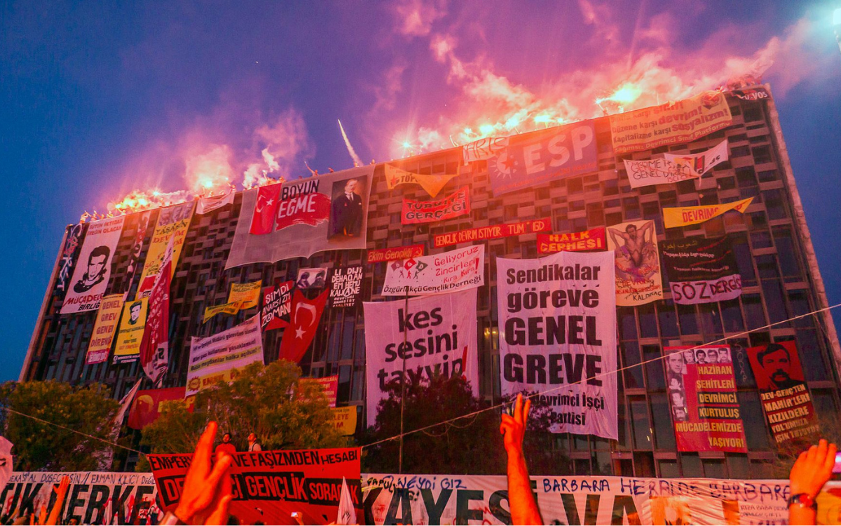 Hukuk Devleti Olmadan Demokrasi Mümkün Mü?