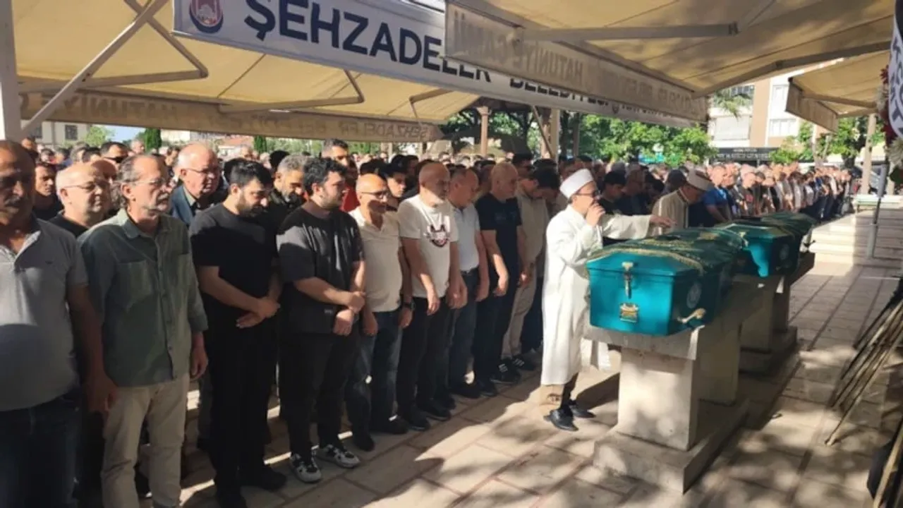 Manisa’da Dostluk Acıya Dönüştü: İki Arkadaş 15 Dakika Arayla Hayatını Kaybetti!