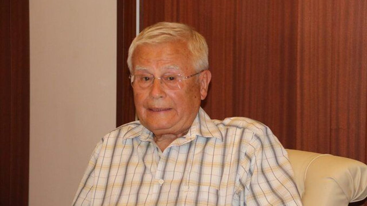 91 Yaşındaki Hayırseverden Milli Eğitime 500 Milyonluk Destek!