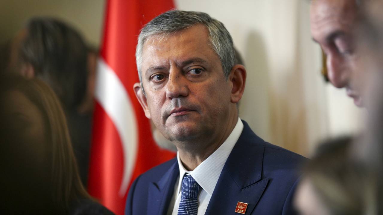 CHP Lideri Özgür Özel'in Acı Kaybı: Amcası Hayatını Kaybetti!