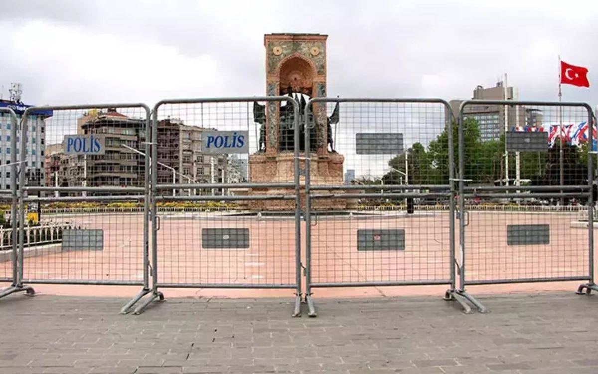 Taksim'de Trans Onur Yürüyüşü'ne OHAL Engeli!